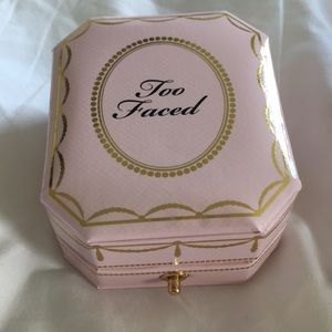 NWT TOO FACED HIGHLIGHTER